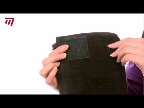 Masters Tri-Fold Towel Black - Image 3